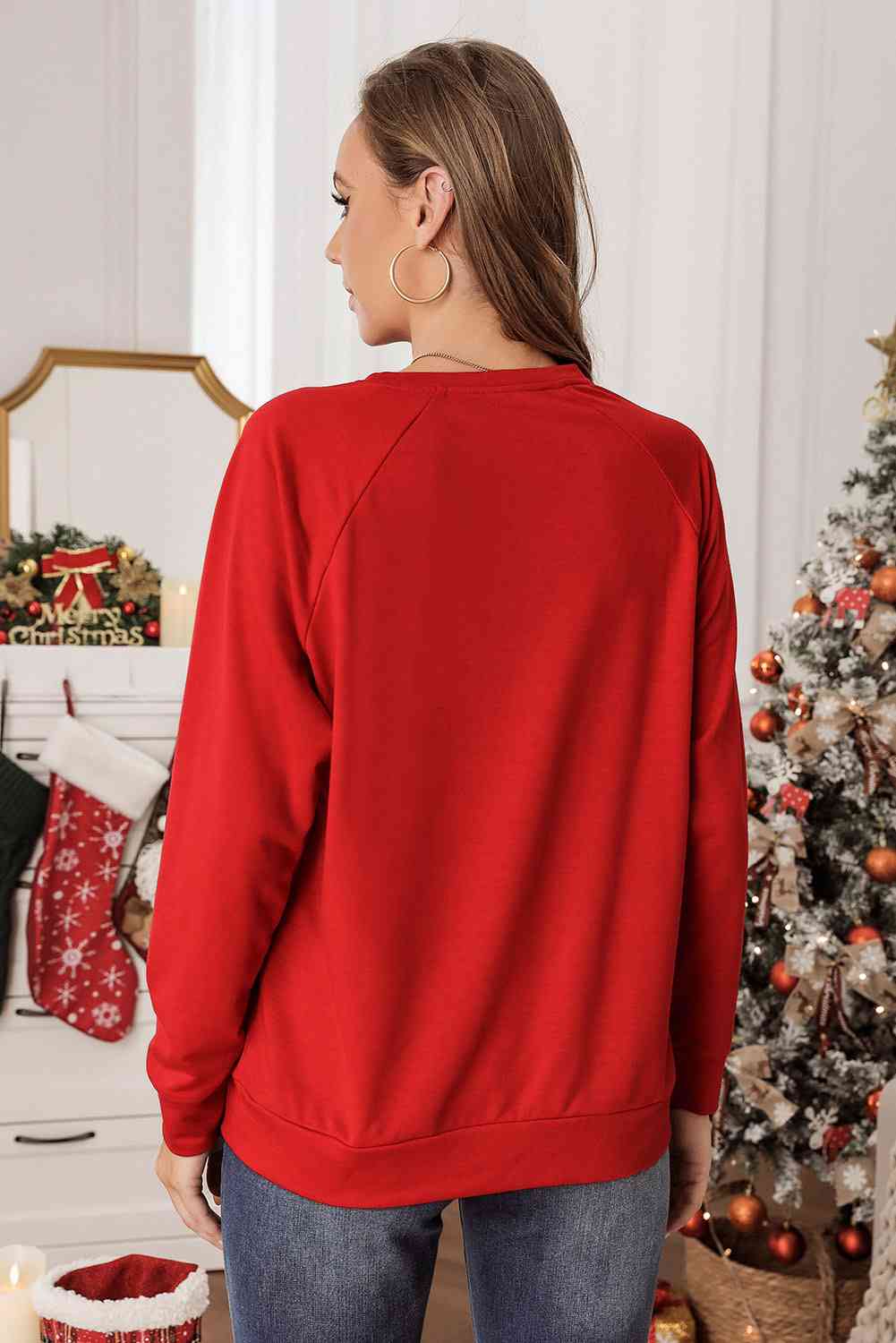 Christmas Tree Round Neck Sweatshirt | Sugarz Chique Boutique