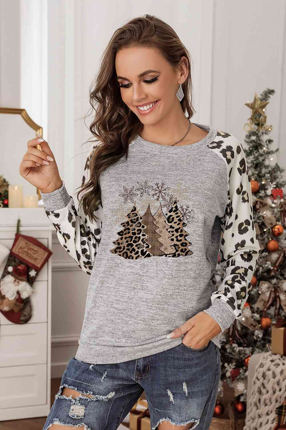 Christmas Tree Graphic Leopard Sweatshirt | Sugarz Chique Boutique