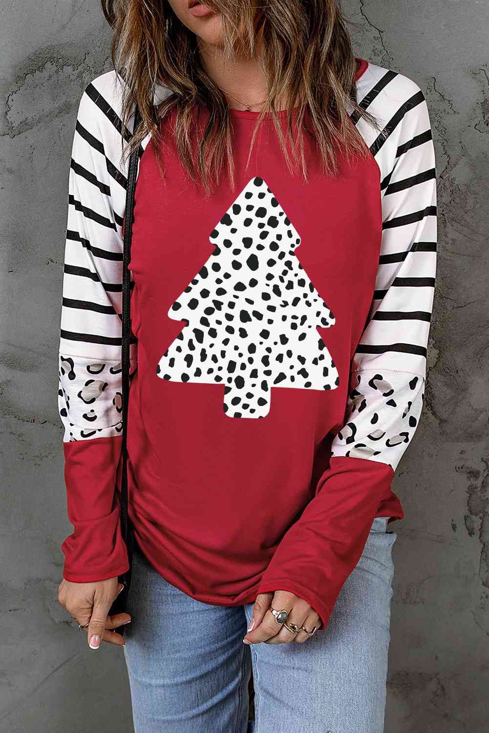 Christmas Tree Graphic Long Sleeve T-Shirt | Sugarz Chique Boutique