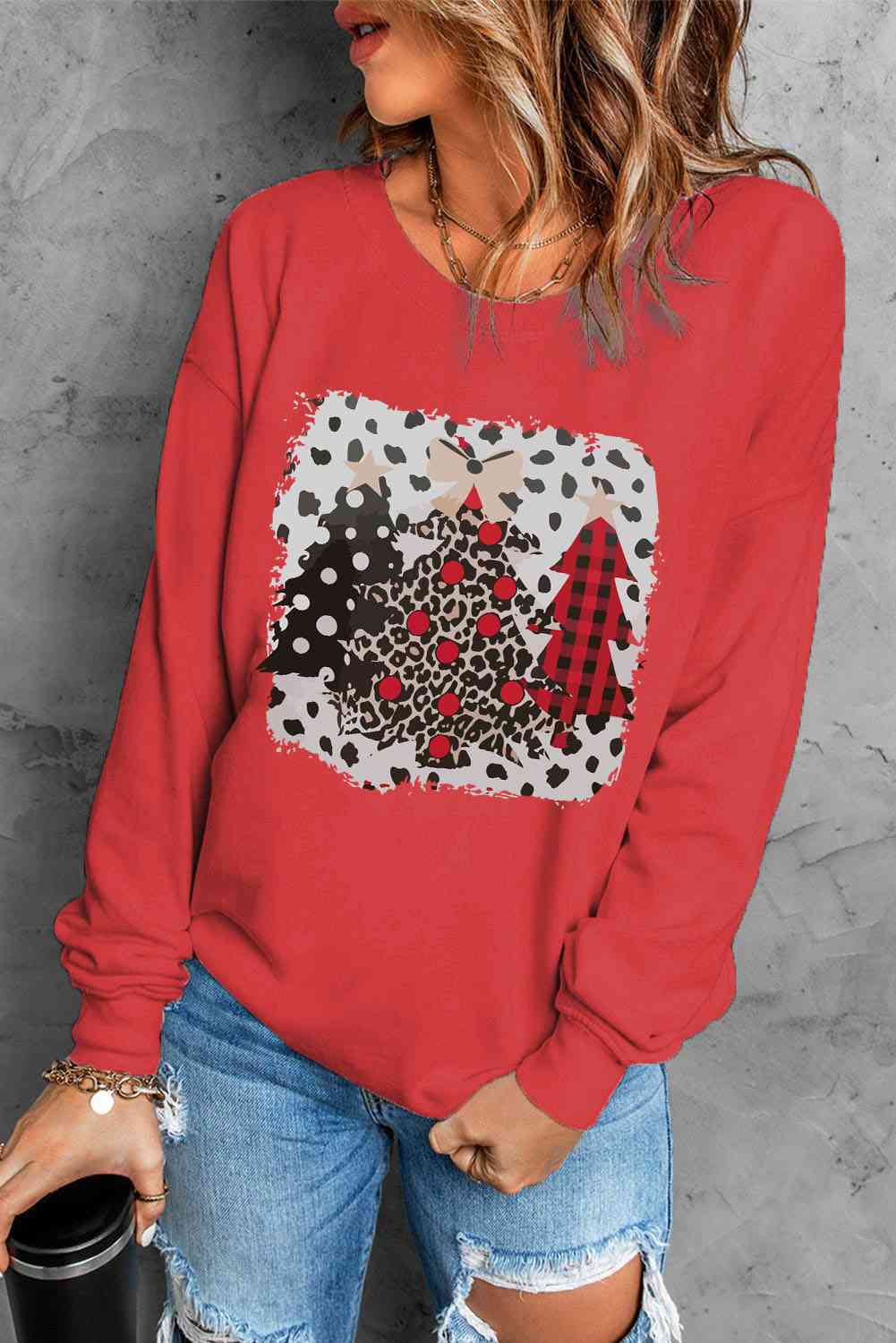 Christmas Tree Graphic Sweatshirt | Sugarz Chique Boutique