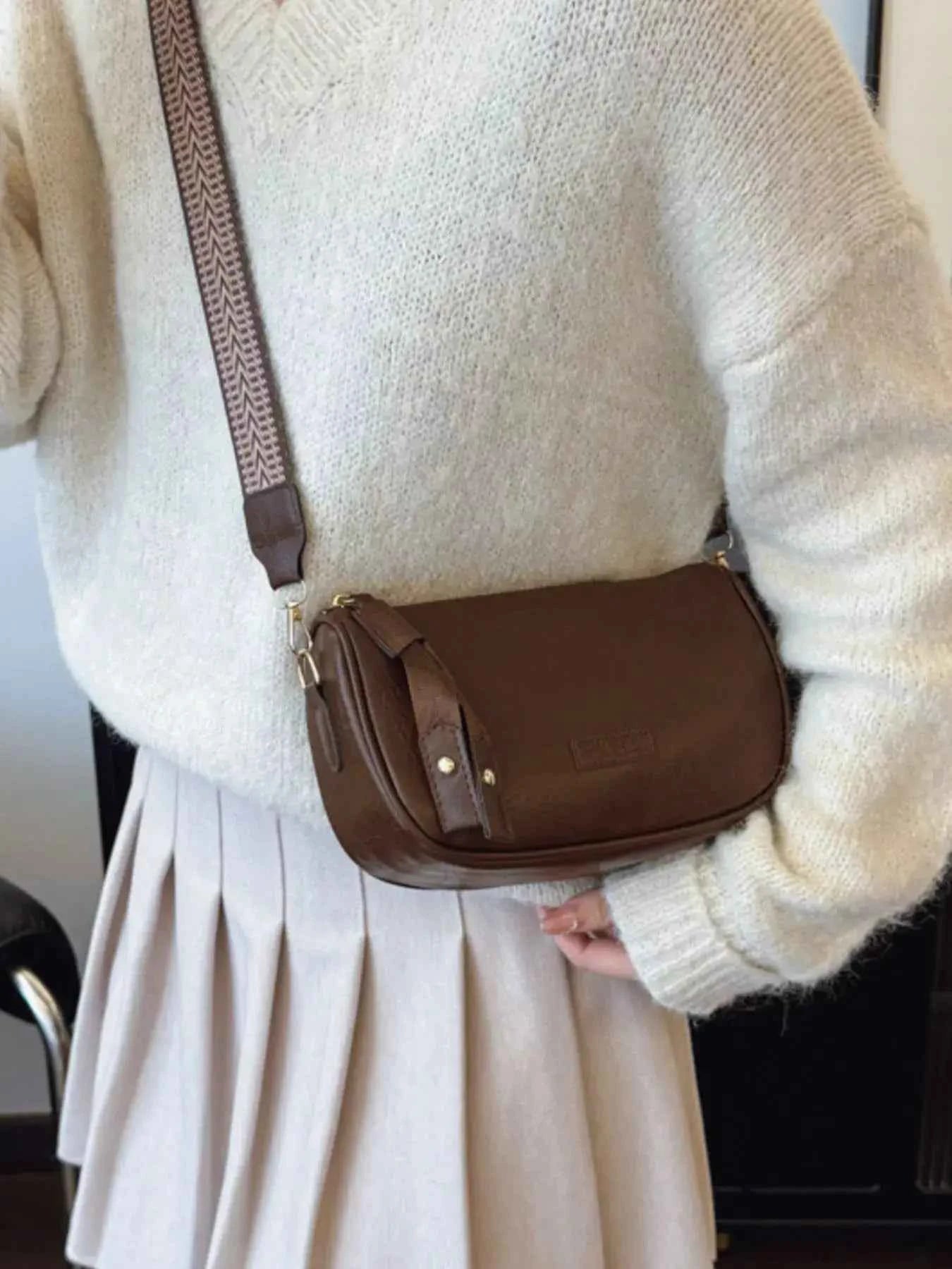 Retro Style Shoulder Crossbody Bag with Wide Strap