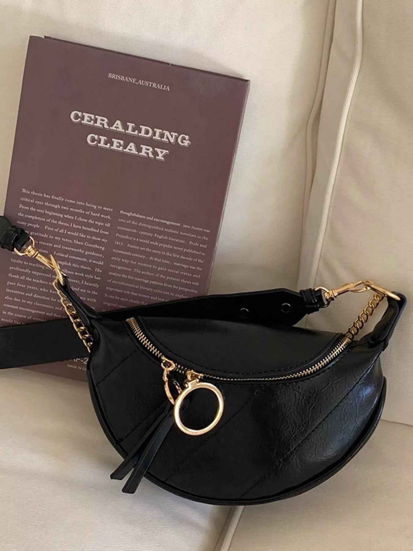 Chain Decor Crescent Crossbody Bag