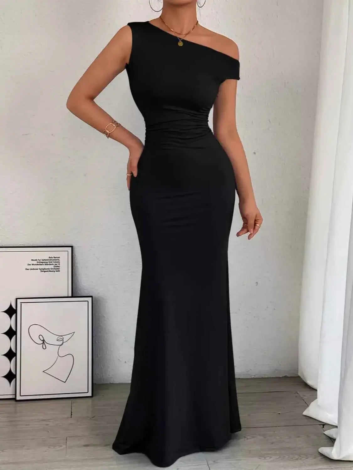 One-Shoulder Ruched Bodycon Maxi Dress
