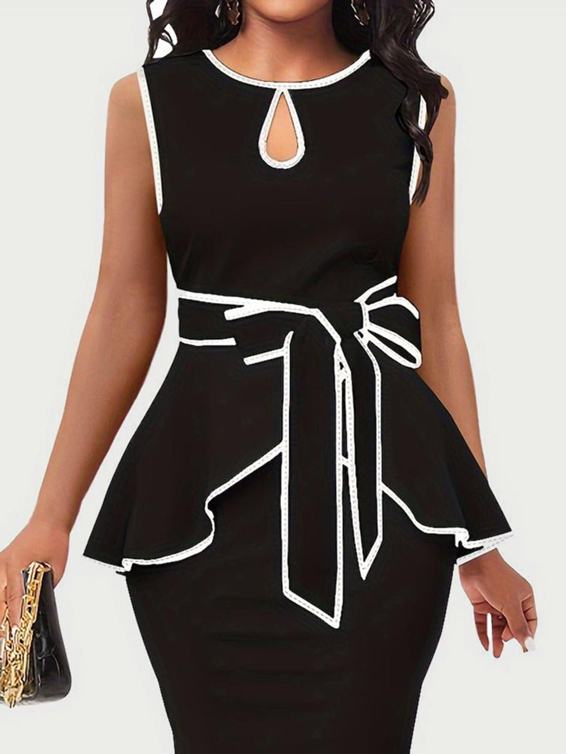 Plus Size Cutout Contrast Sleeveless Dress | Sugarz Chique Boutique