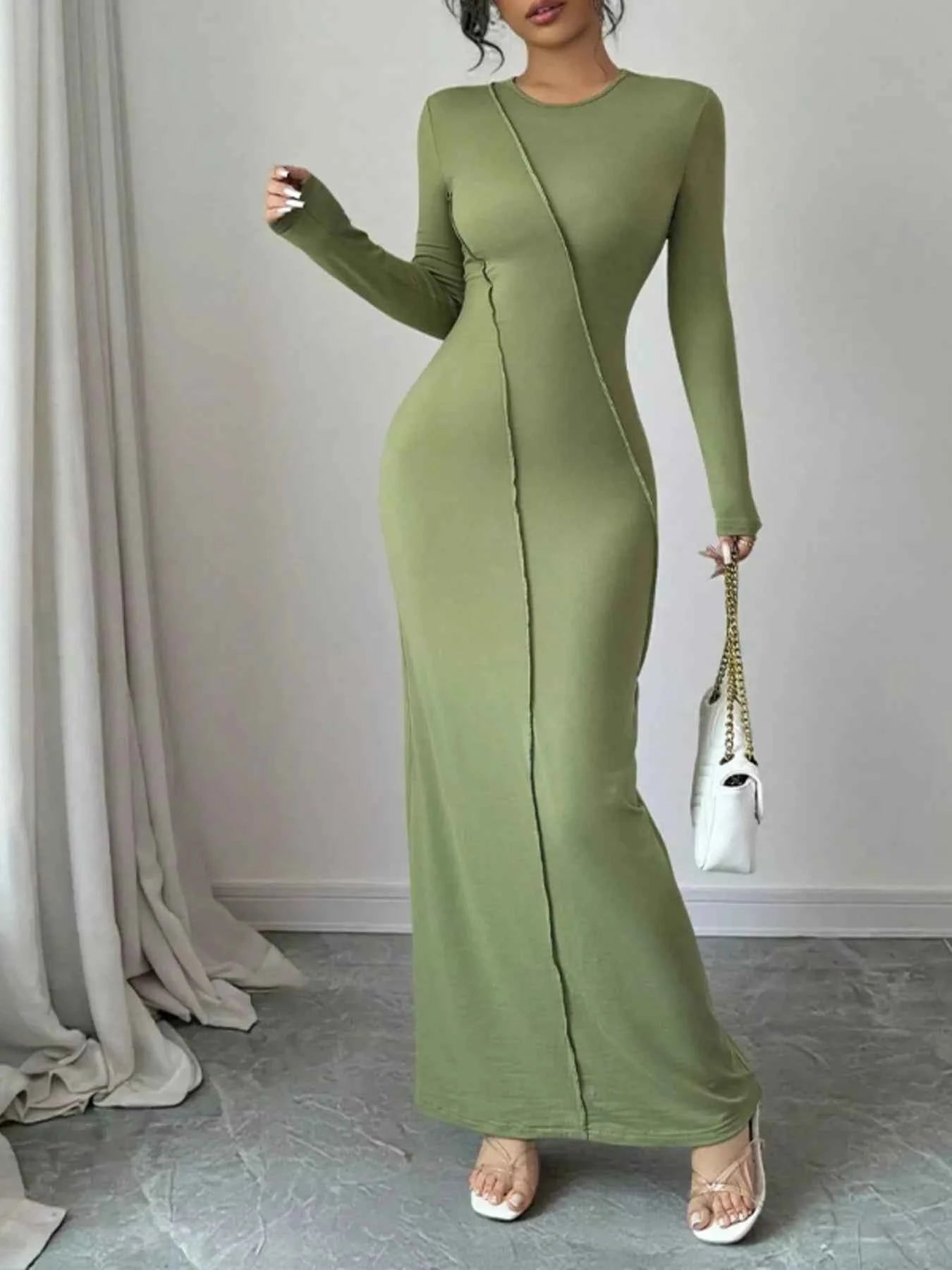 Exposed Seam Long Sleeve Maxi Dress