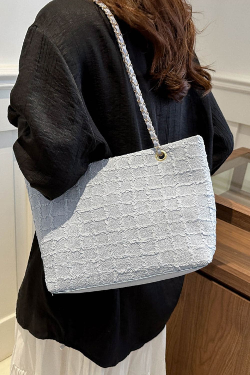 Polyester Texture Chain Tote bag | Sugarz Chique Boutique