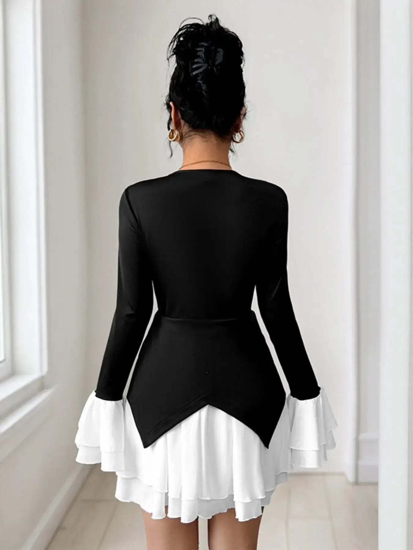 Two Tone V-Neck Long Sleeve Mini Dress | Sugarz Chique Boutique
