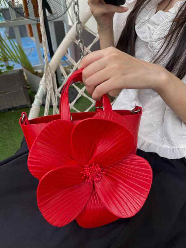 Creative flower handbag shoulder crossbody chain bag | Sugarz Chique Boutique