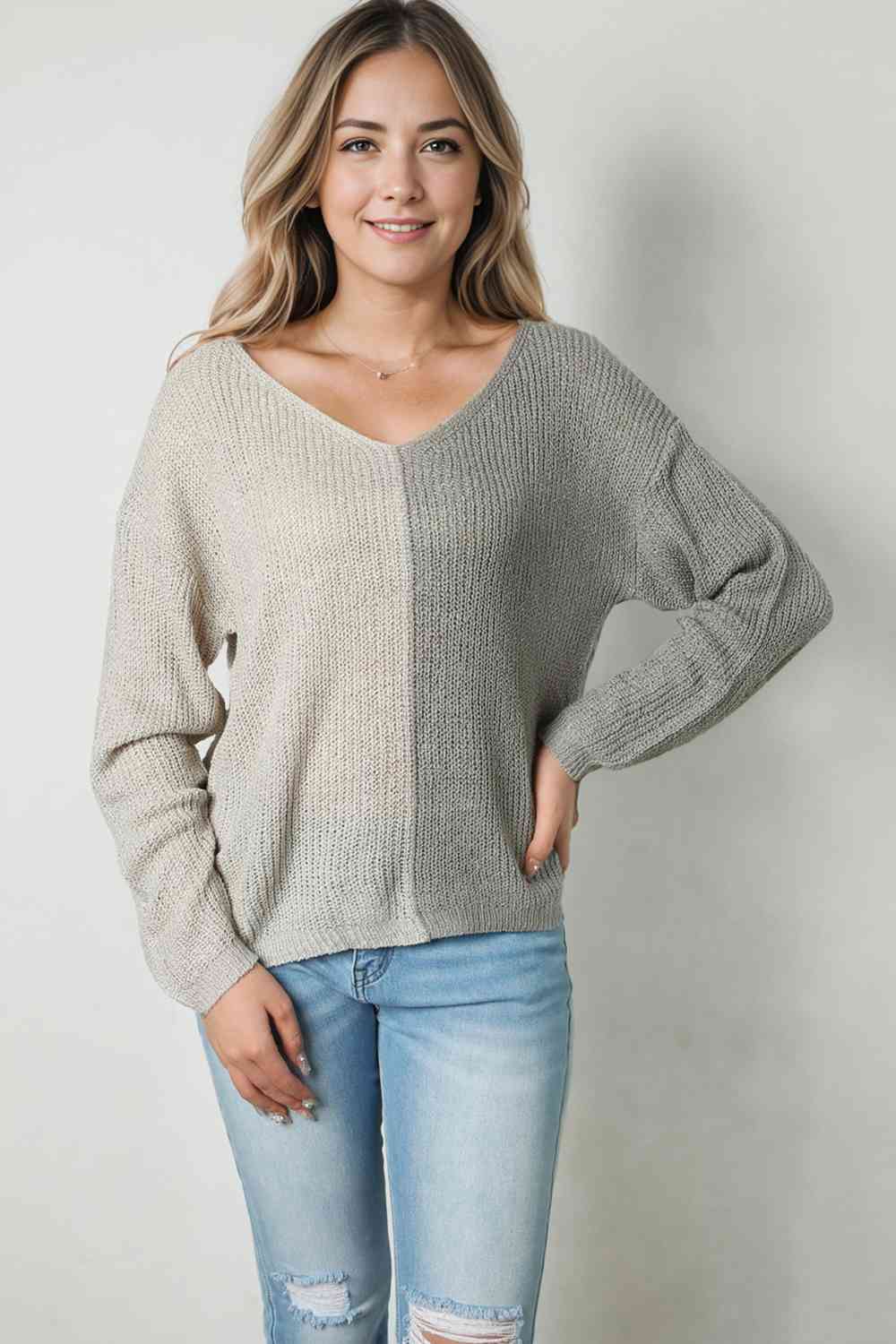 Contrast Color V-Neck Long Sleeve Pullover Sweater | Sugarz Chique Boutique
